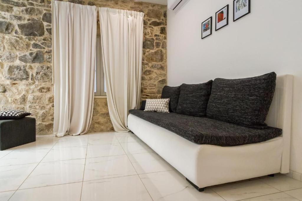 Campanelo * Split
